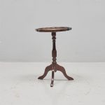 1408 8497 PEDESTAL TABLE